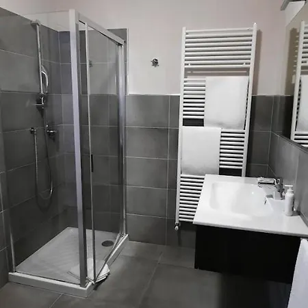 Ca Trifolera - Tripla Con Bagno - In Romantico Cascinale Nei Vigneti Con Cantina 3* Barbaresco