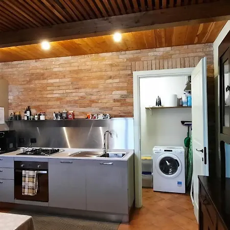 Ca Trifolera - Tripla Con Bagno - Degustazione Vini Nella Nostra Cantina ゲストハウス バルバレスコ