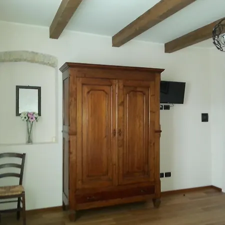 Pensjonat Ca Trifolera - Tripla Con Bagno - In Romantico Cascinale Nei Vigneti Con Cantina 3*
