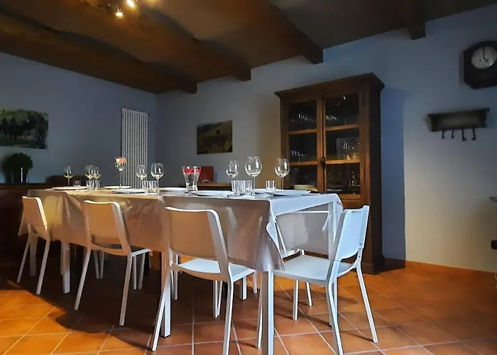 Ca Trifolera - Tripla Con Bagno - In Romantico Cascinale Nei Vigneti Con Cantina