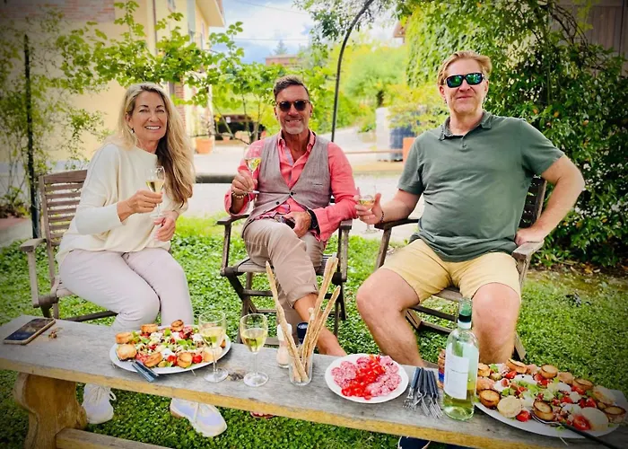 Affittacamere Cà Trifolera - Tripla Con Bagno - In Romantico Cascinale Nei Vigneti Con Cantina 3*