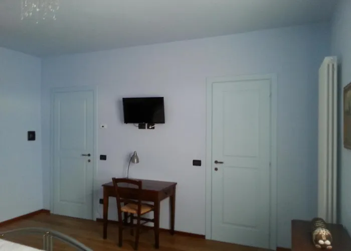 Ca Trifolera - Tripla Con Bagno - In Romantico Cascinale Nei Vigneti Con Cantina Pensjonat Barbaresco